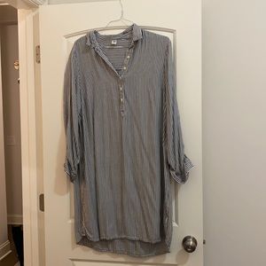 Black and white stripe shirt dress